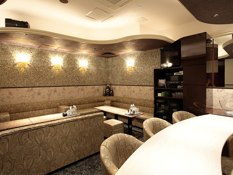 Salon den nene Platinum