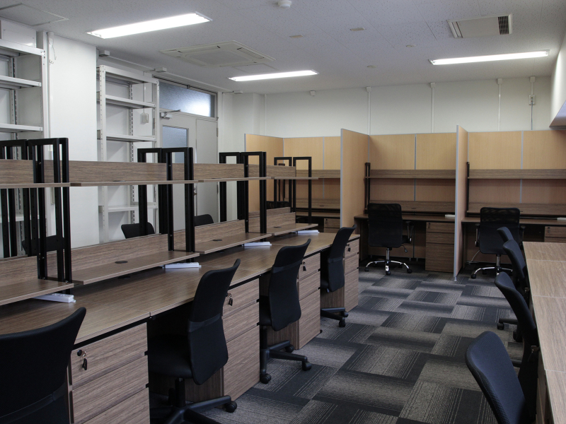大学 研究員室